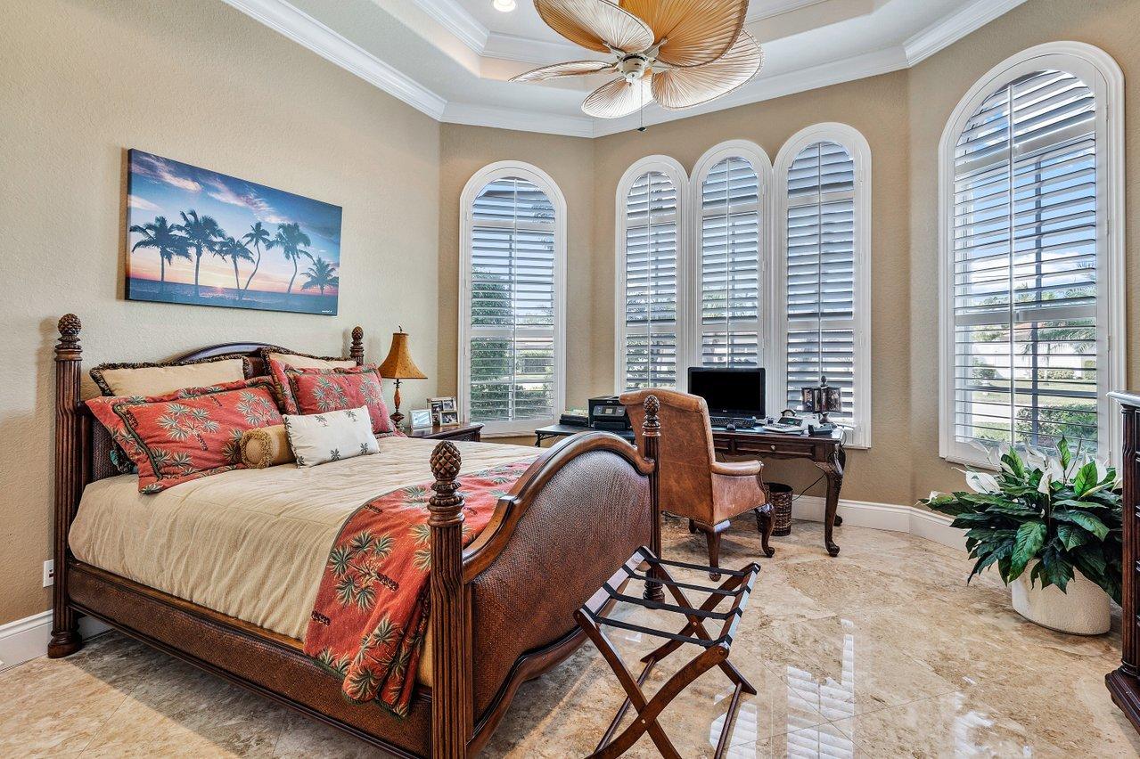 TROPIC ISLE - Residential