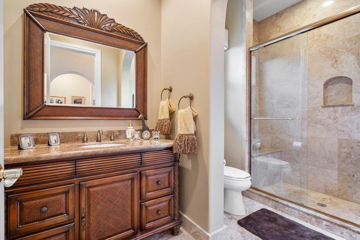 TROPIC ISLE - Residential