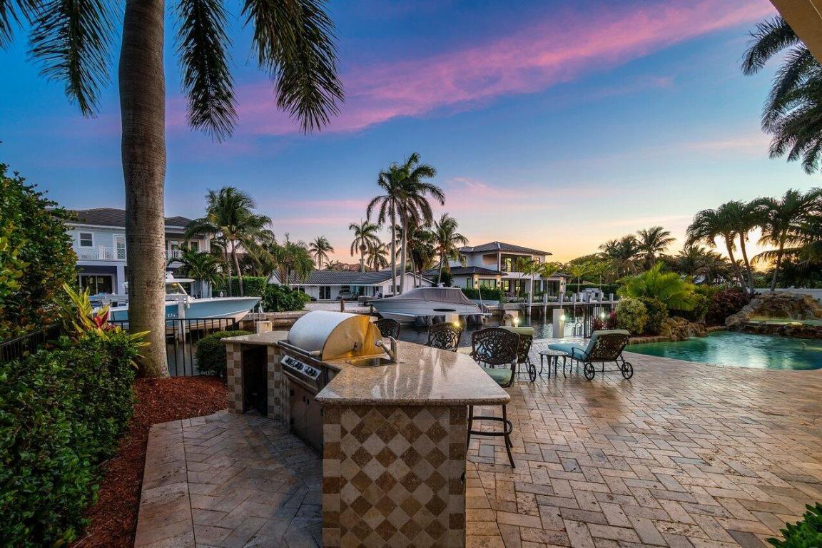 TROPIC ISLE - Residential