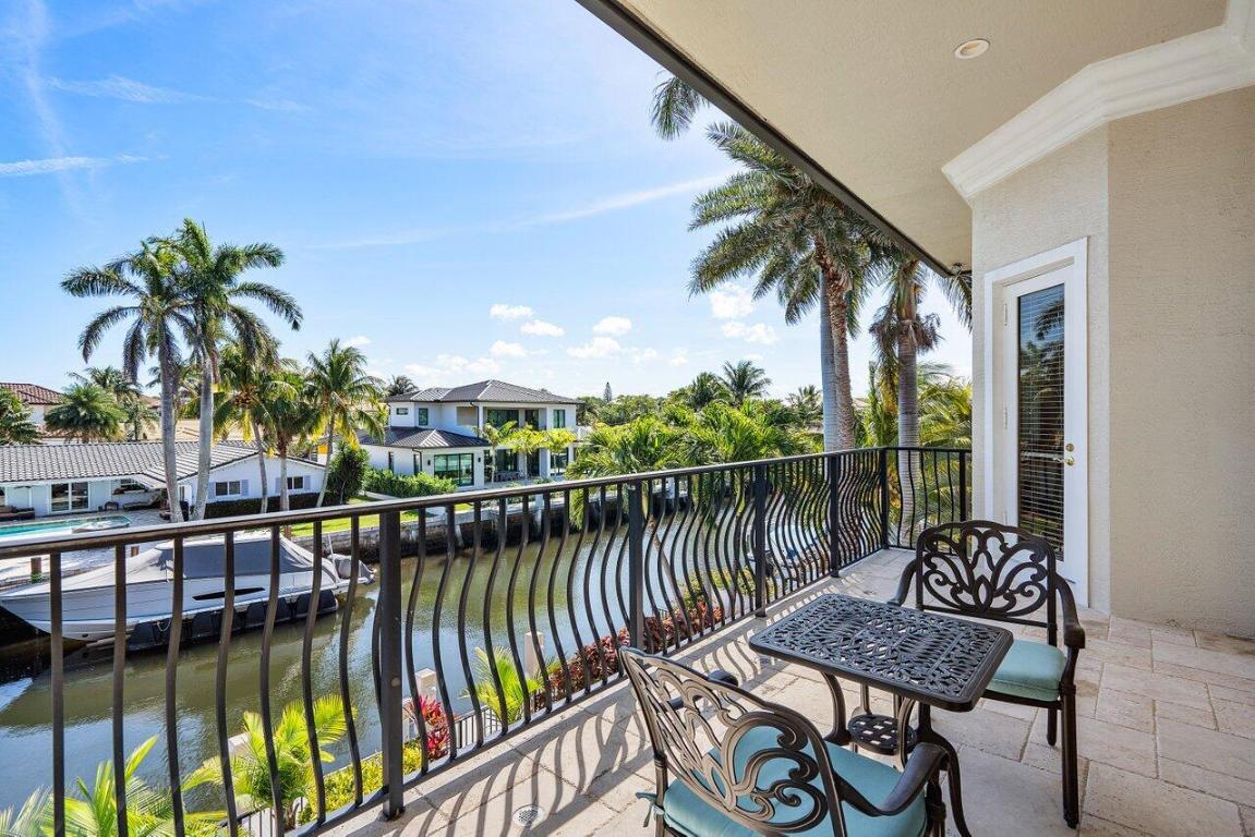 TROPIC ISLE - Residential