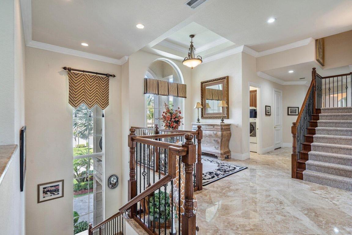 TROPIC ISLE - Residential