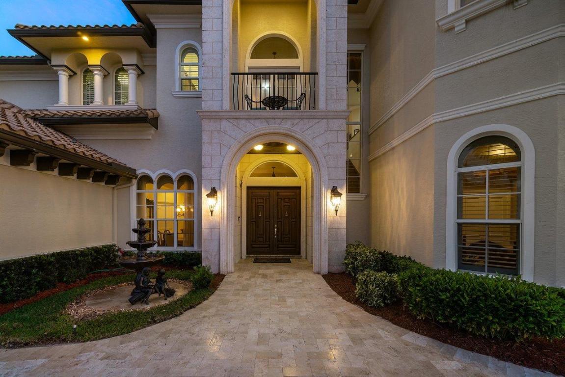 TROPIC ISLE - Residential