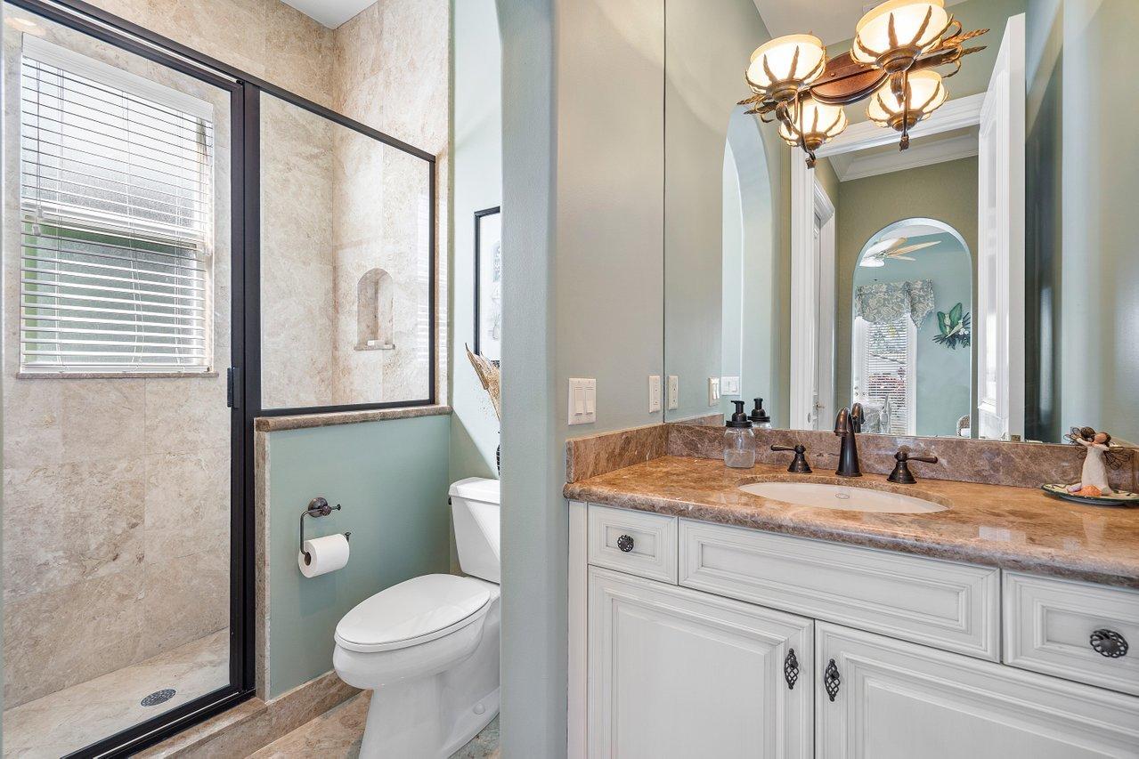 TROPIC ISLE - Residential