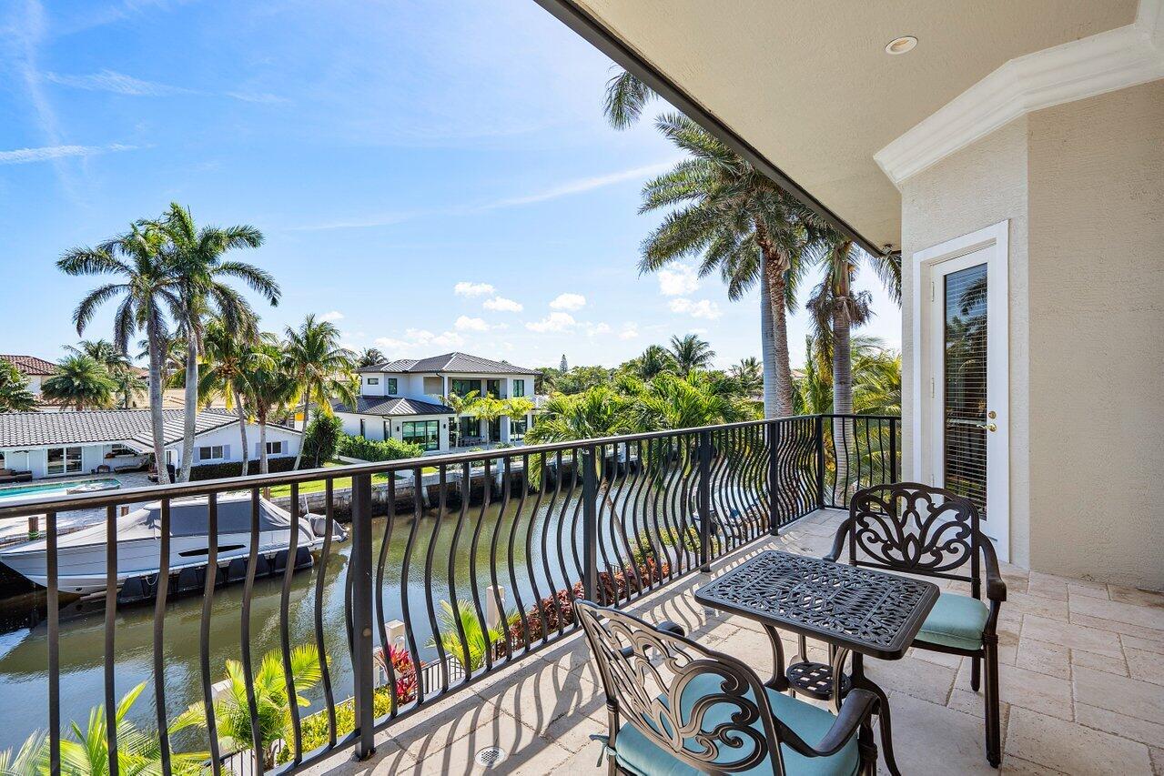 TROPIC ISLE - Residential