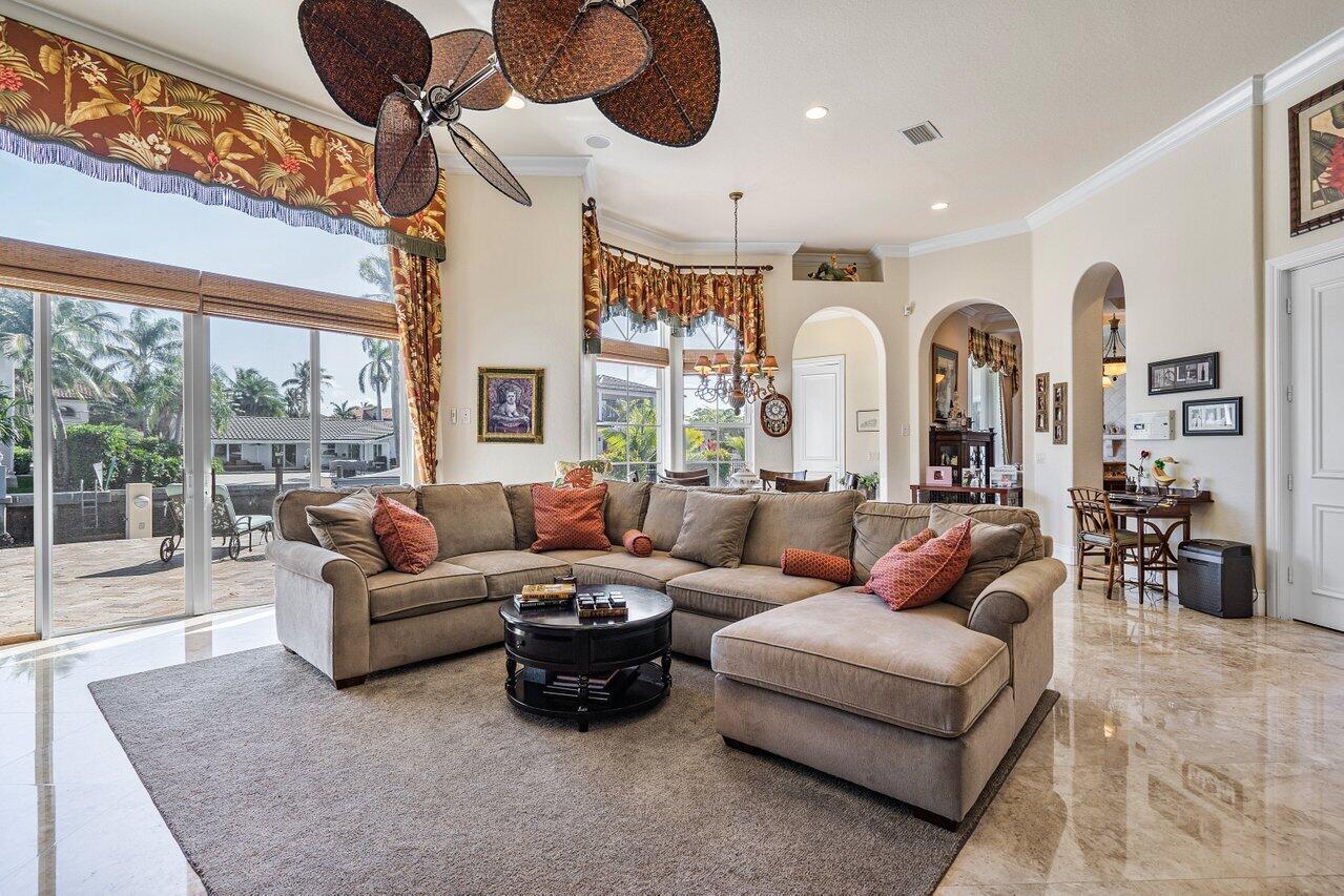 TROPIC ISLE - Residential