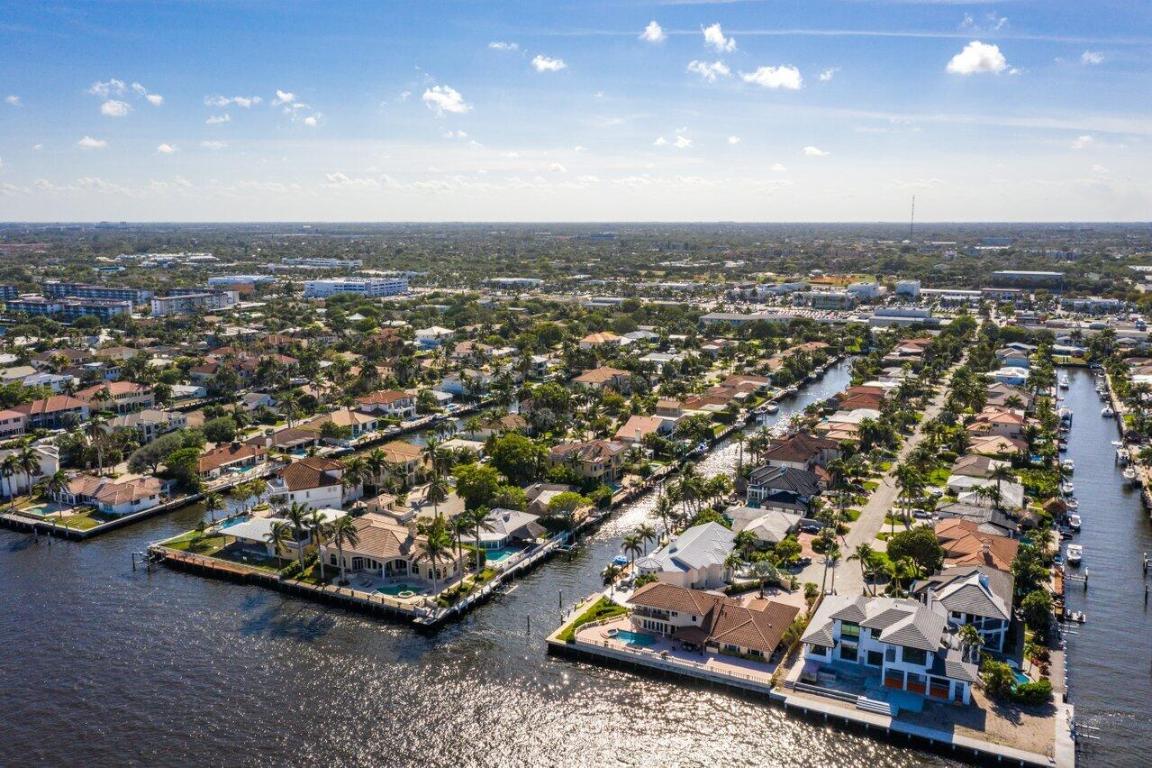 TROPIC ISLE - Residential