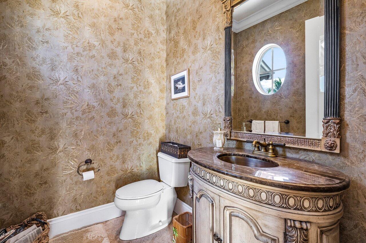 TROPIC ISLE - Residential