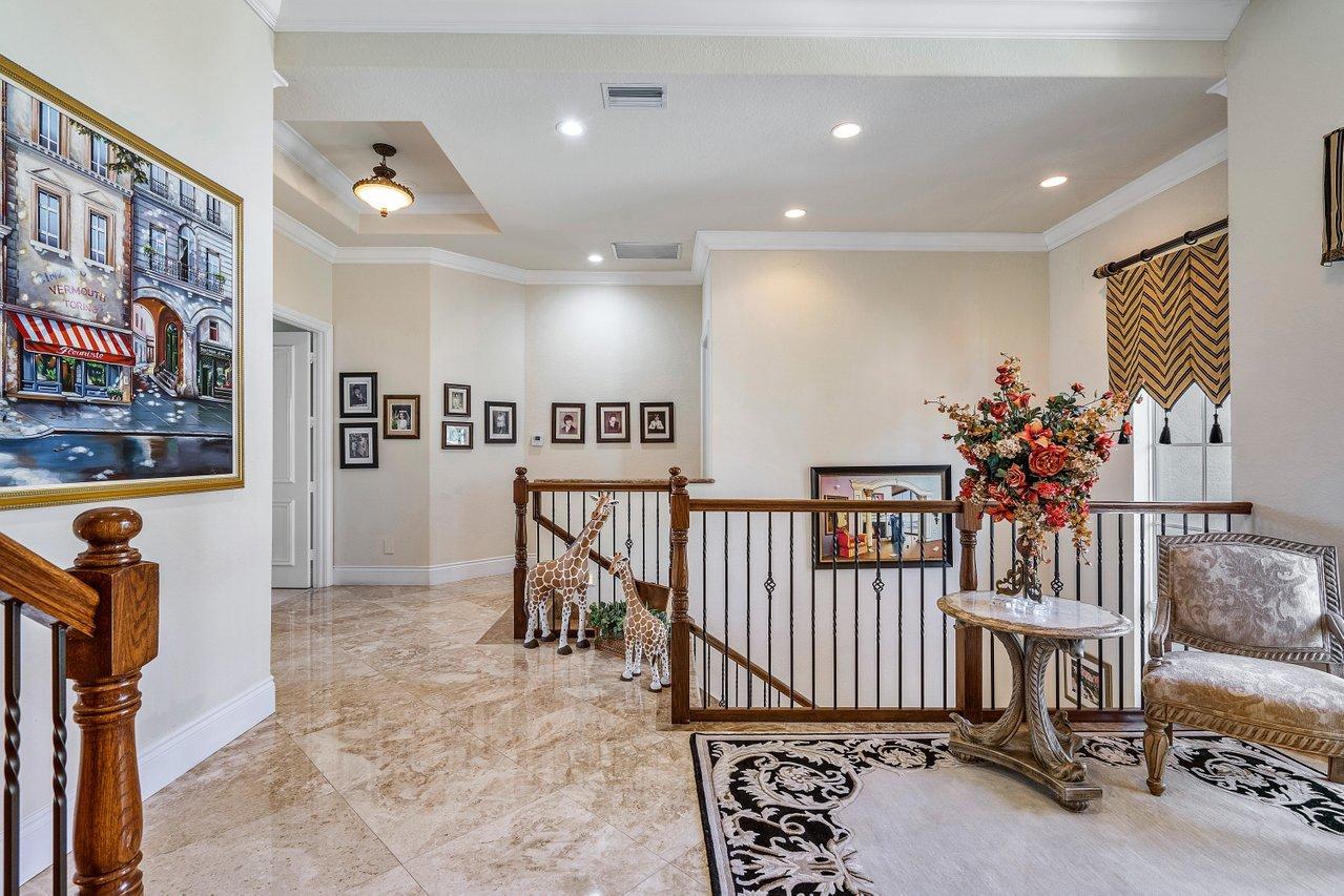 TROPIC ISLE - Residential