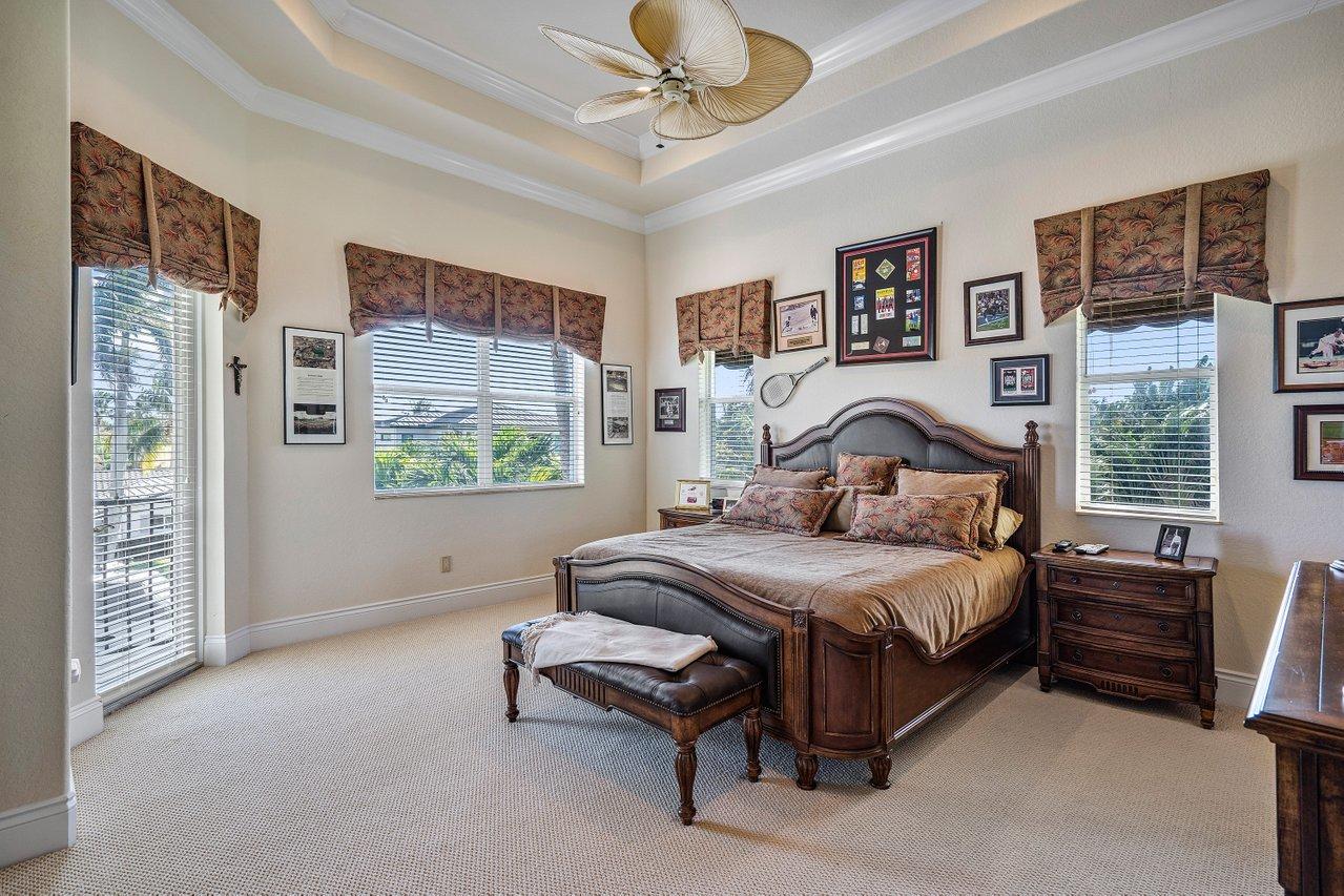 TROPIC ISLE - Residential