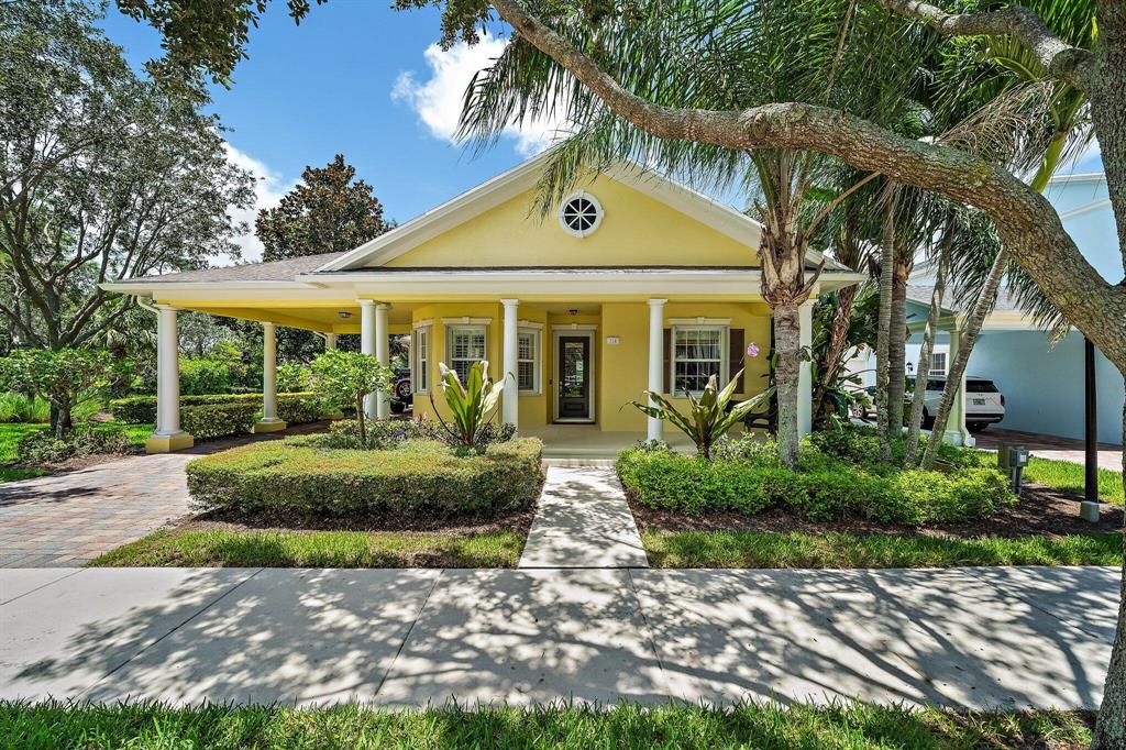 Photo of 314 Caravelle Drive, Jupiter, FL 33458 (MLS # R10727840)