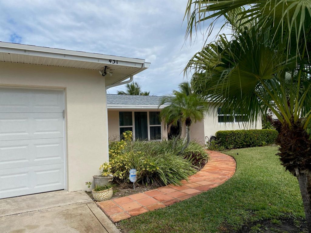 Photo of 431 Sunset Way, Juno Beach, FL 33408 (MLS # R11002723)