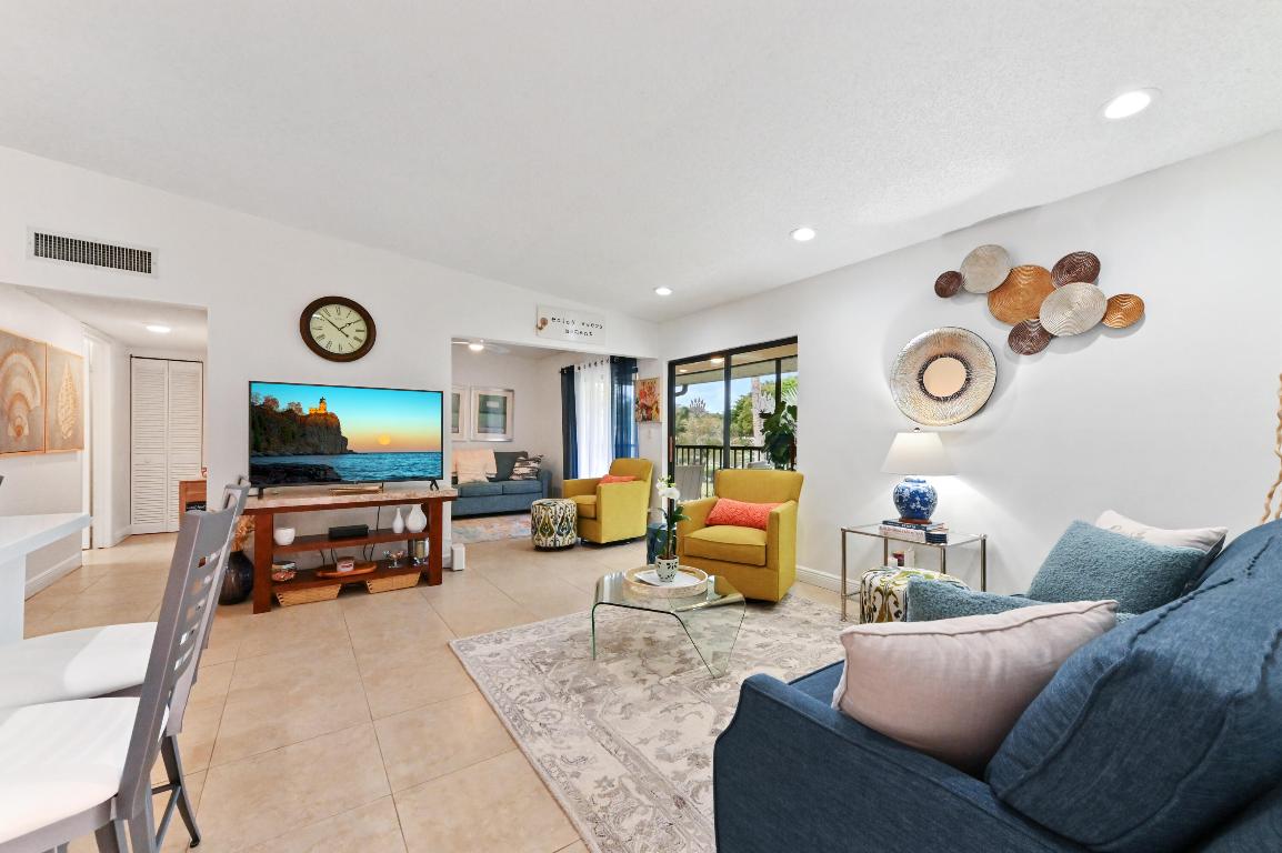 15492 Lakes Of Delray Boulevard 203