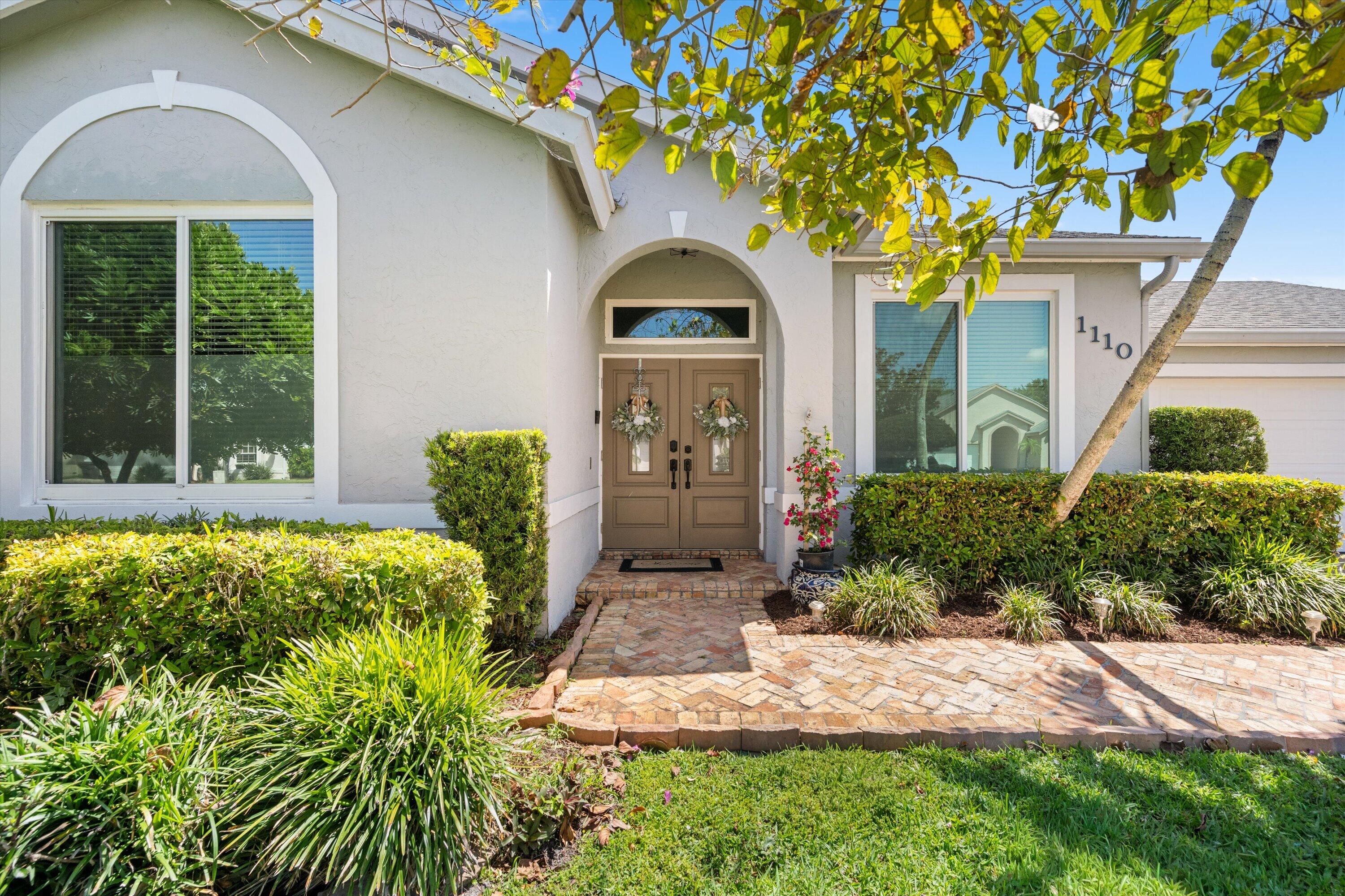 1110 Aviary Road