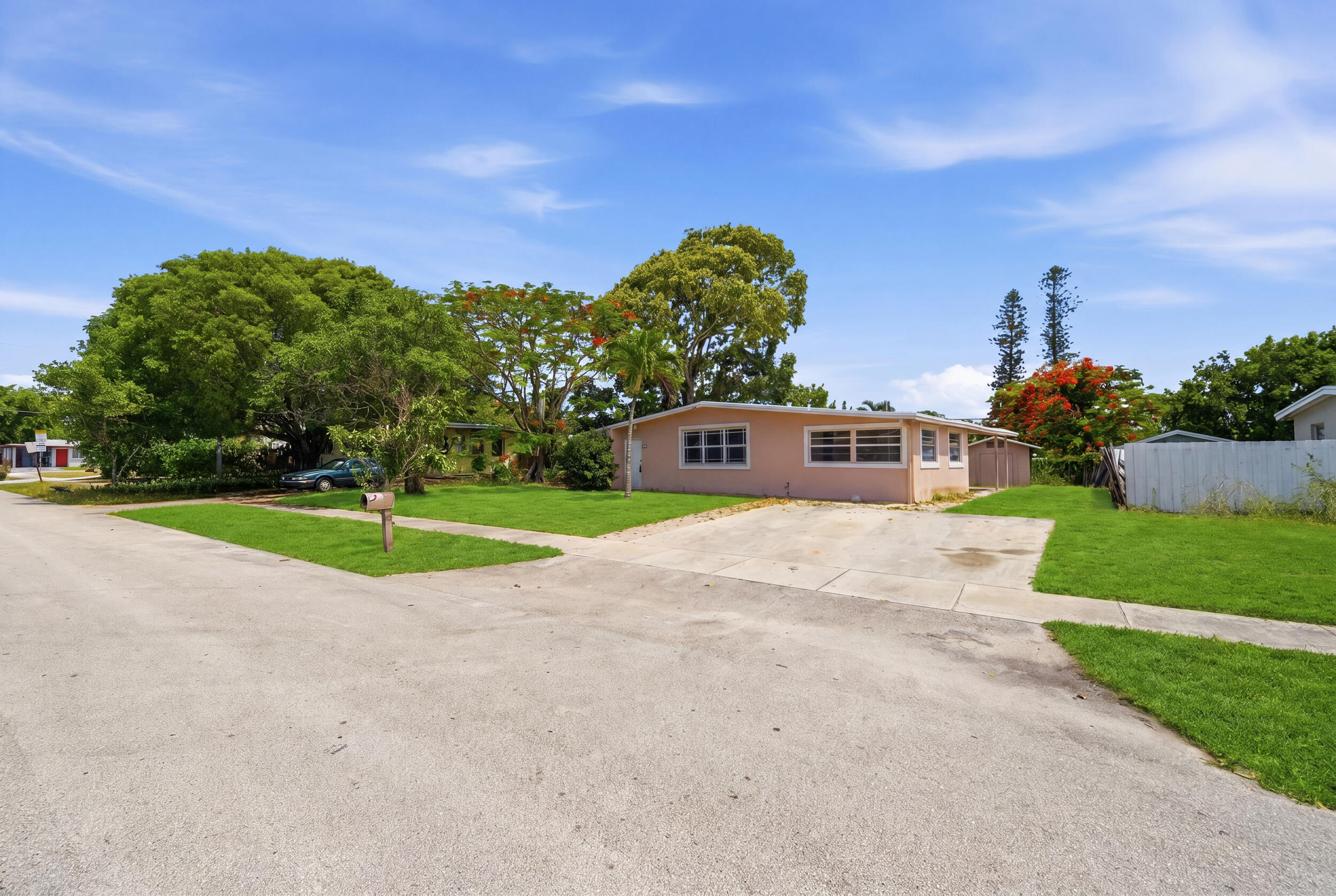 POMPANO BEACH HIGHLANDS 8TH SEC - Residential