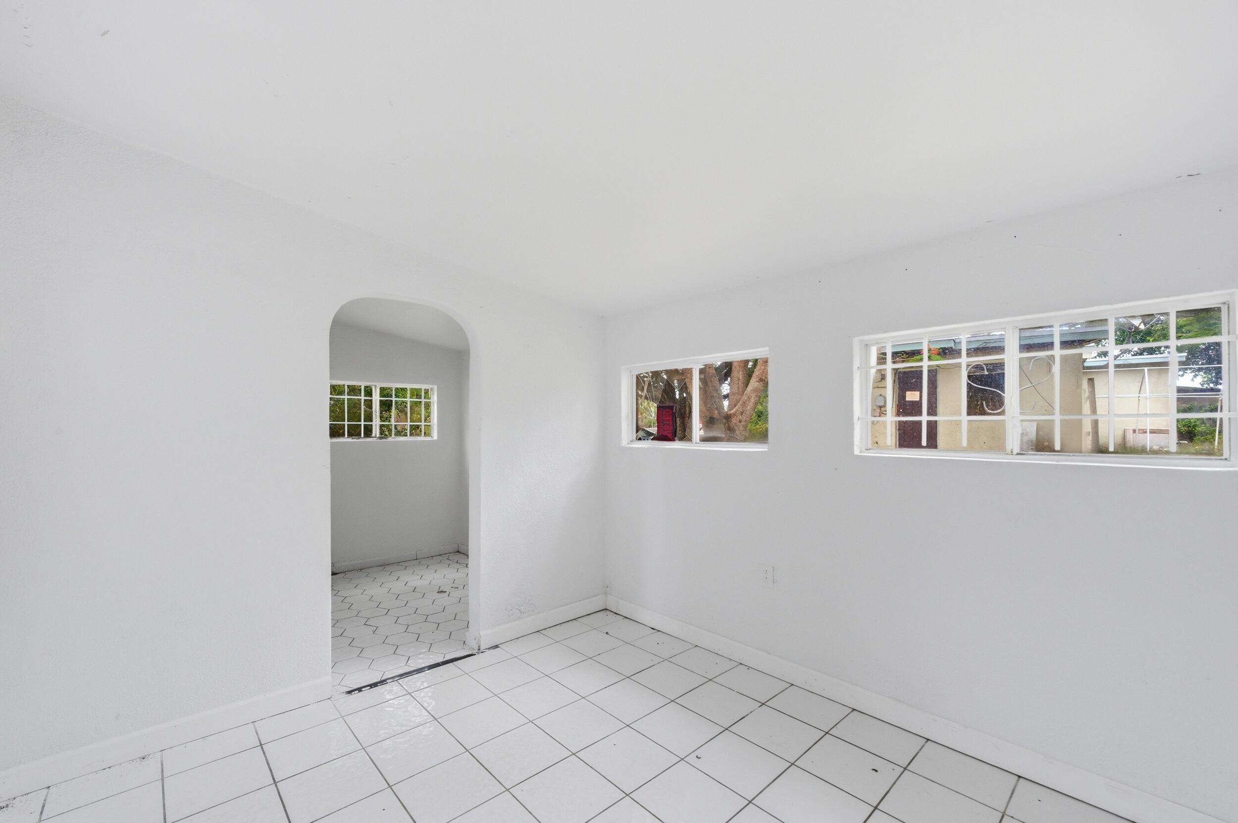 272 NE 42nd Court