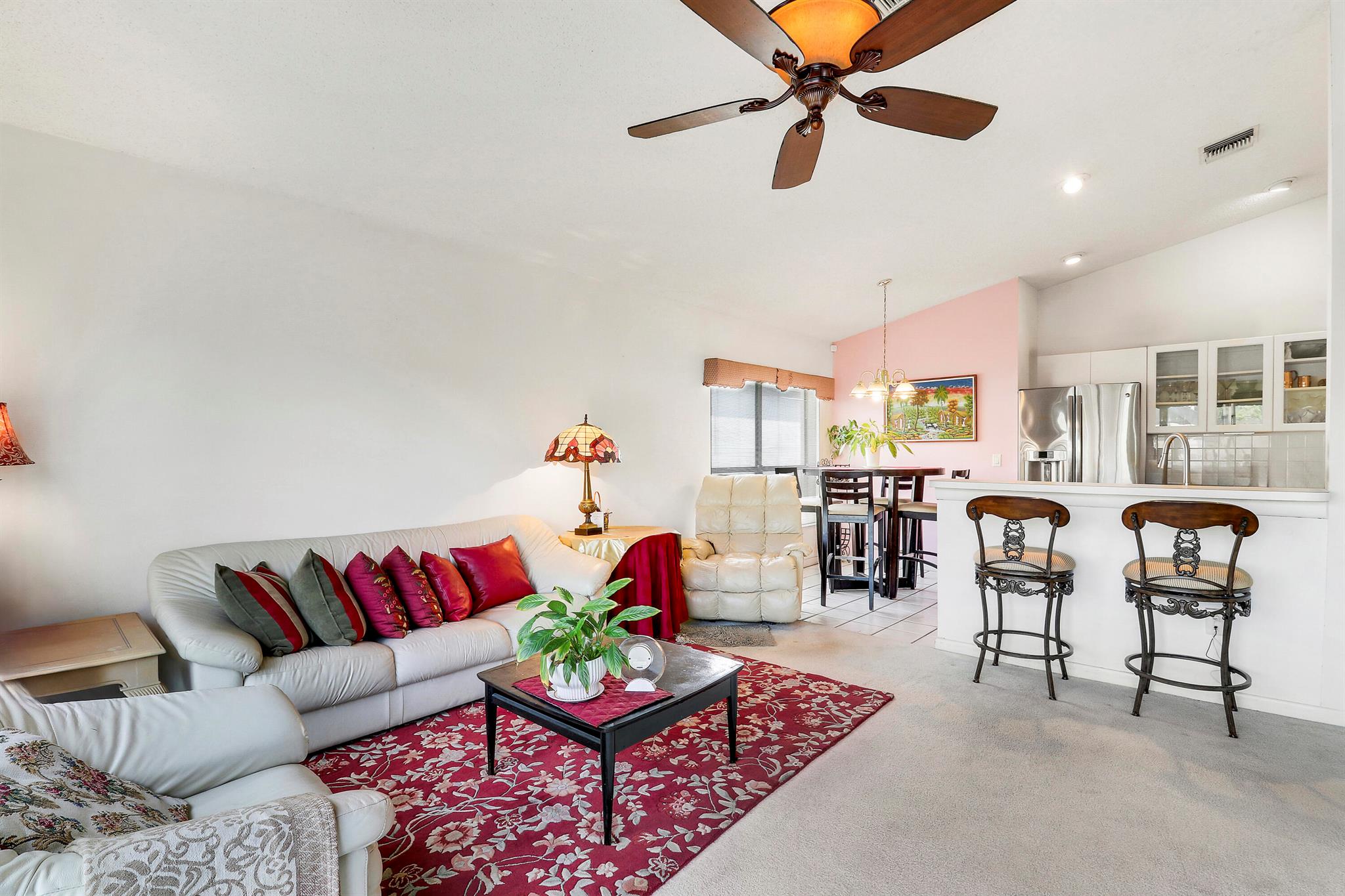 LAKESIDE GREEN 9 - Residential