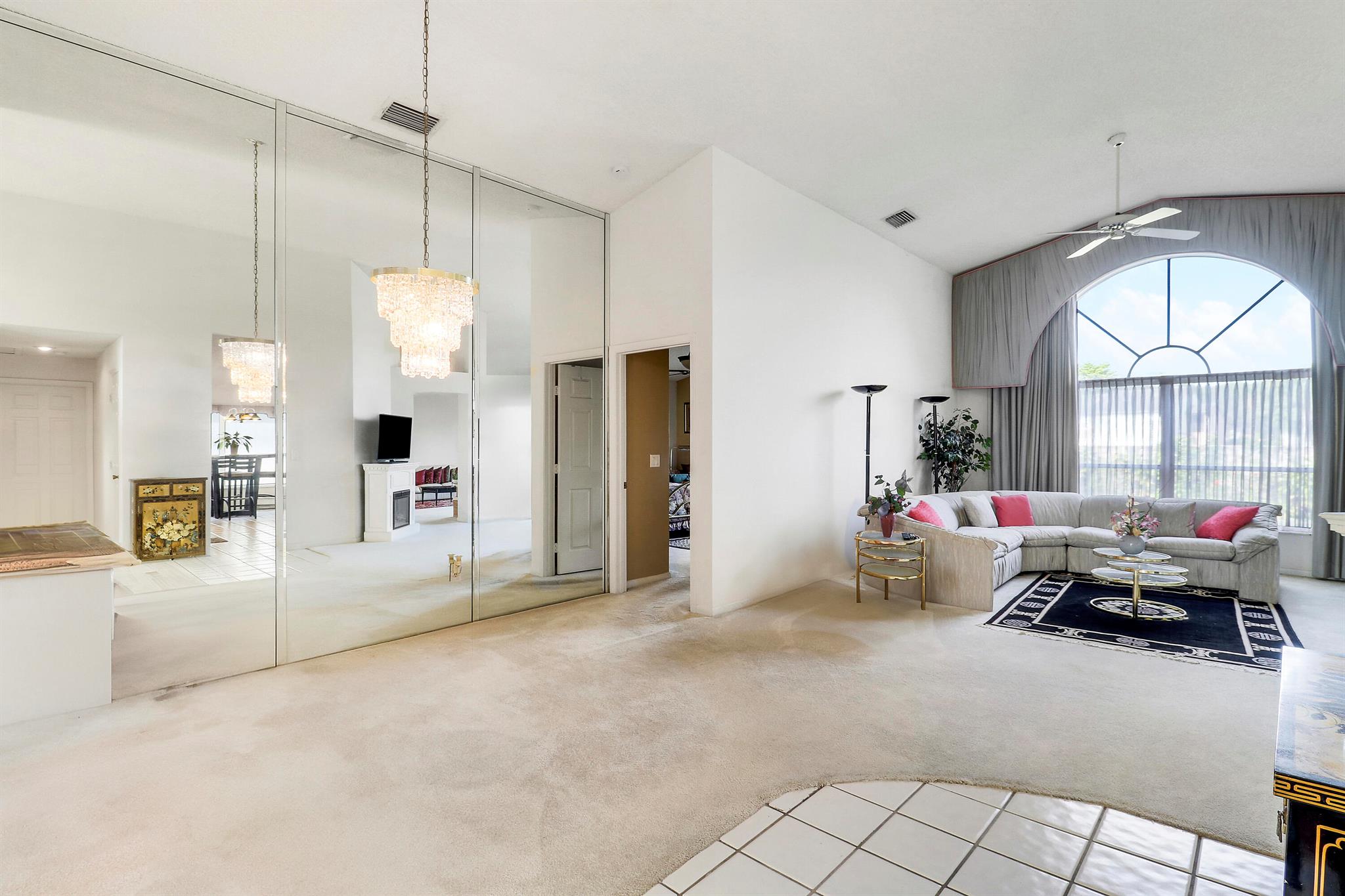 LAKESIDE GREEN 9 - Residential