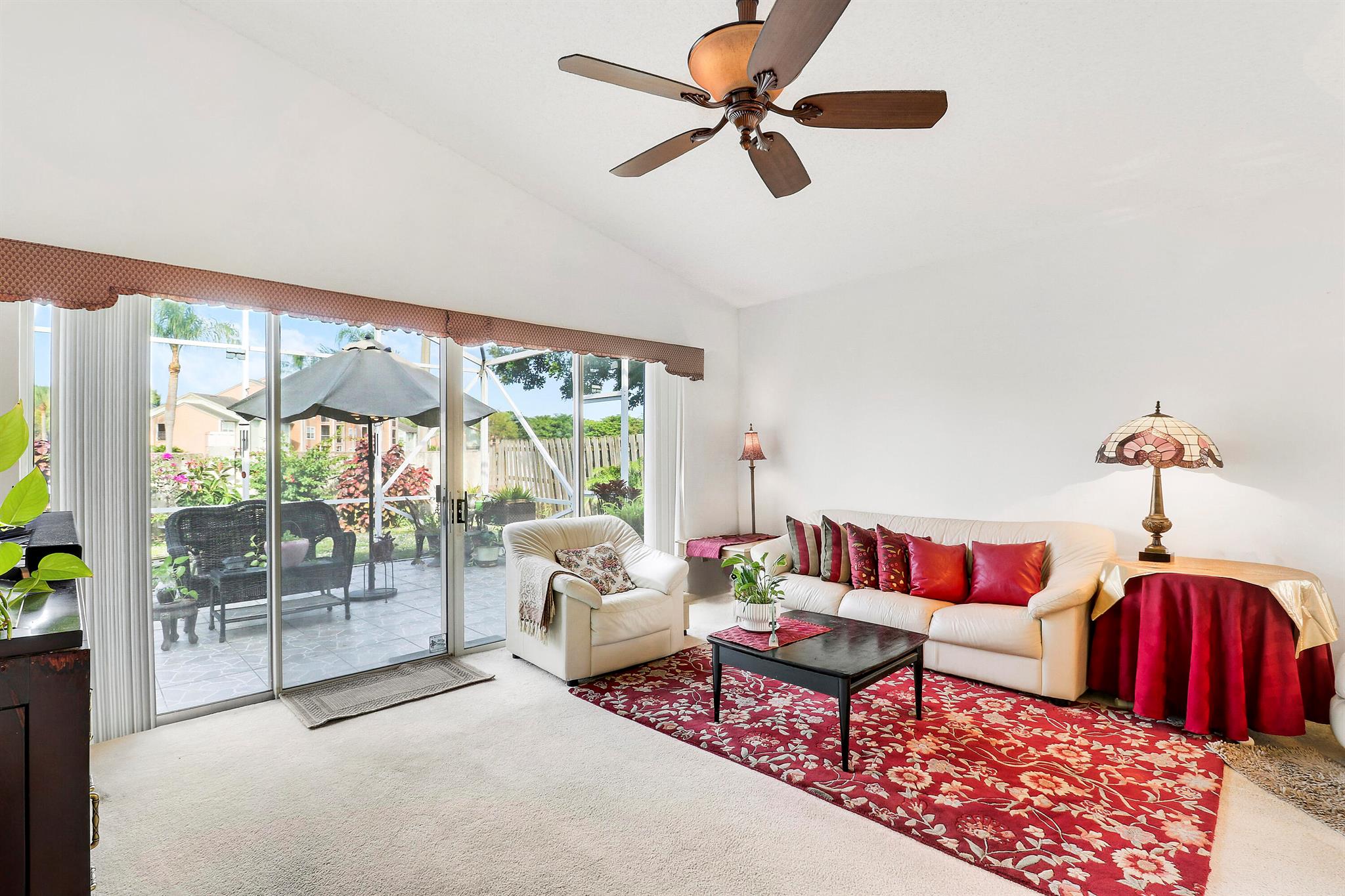 LAKESIDE GREEN 9 - Residential