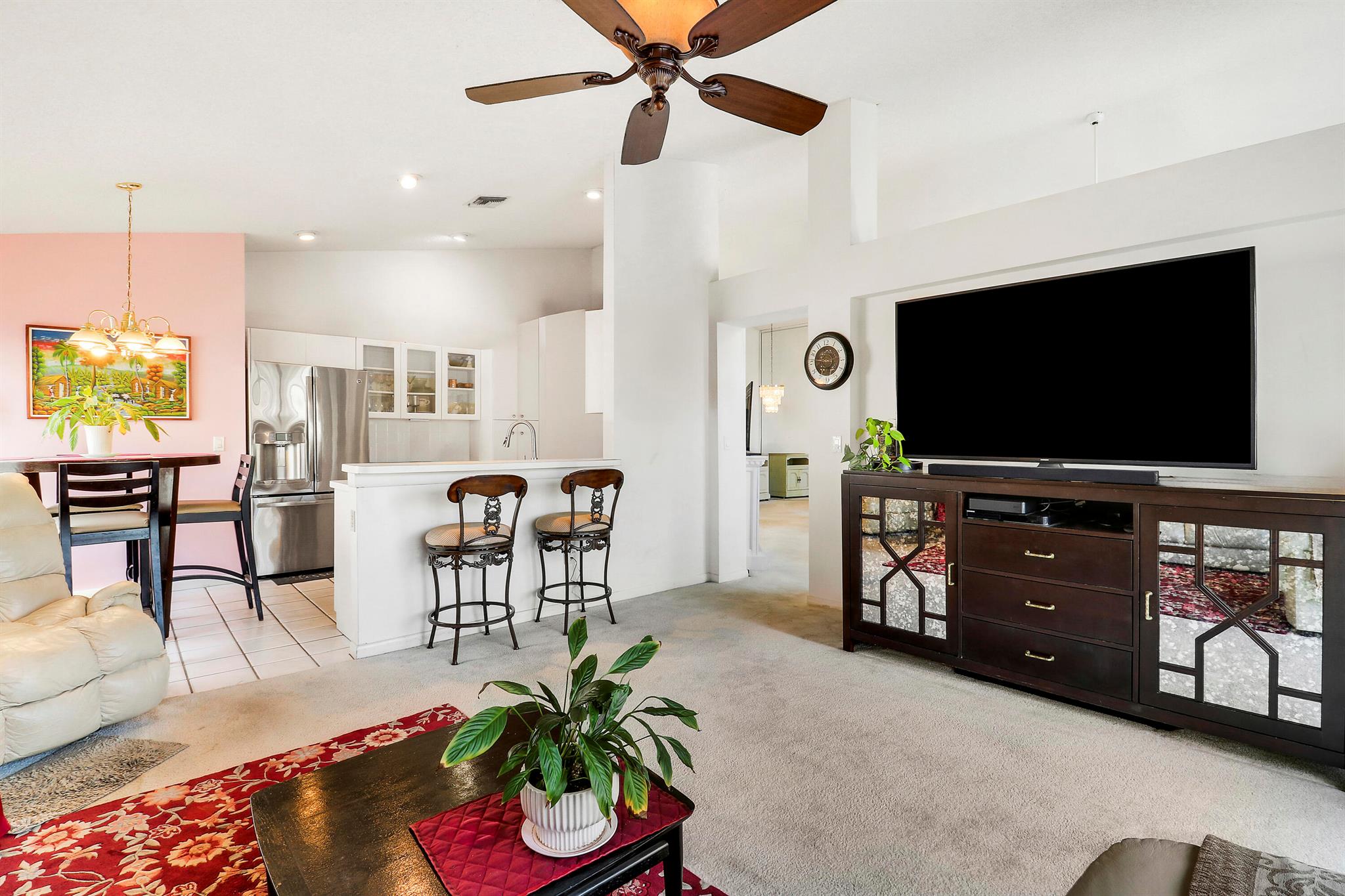 LAKESIDE GREEN 9 - Residential