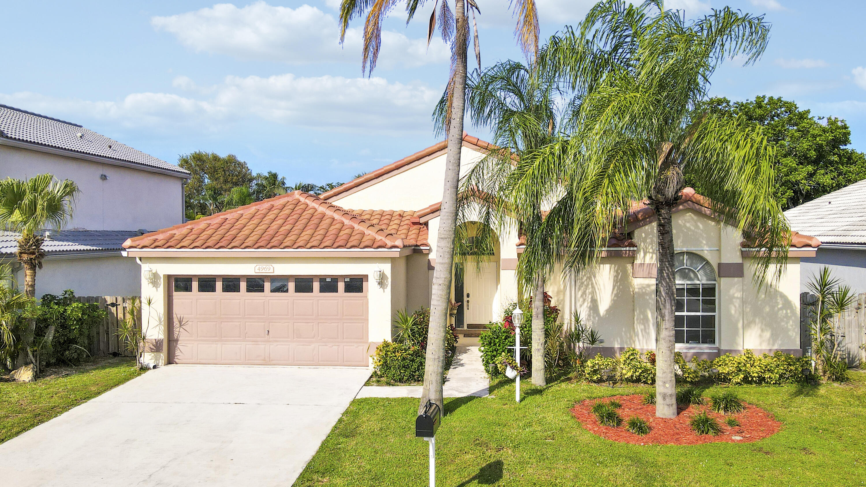 4969 Broadstone Circle