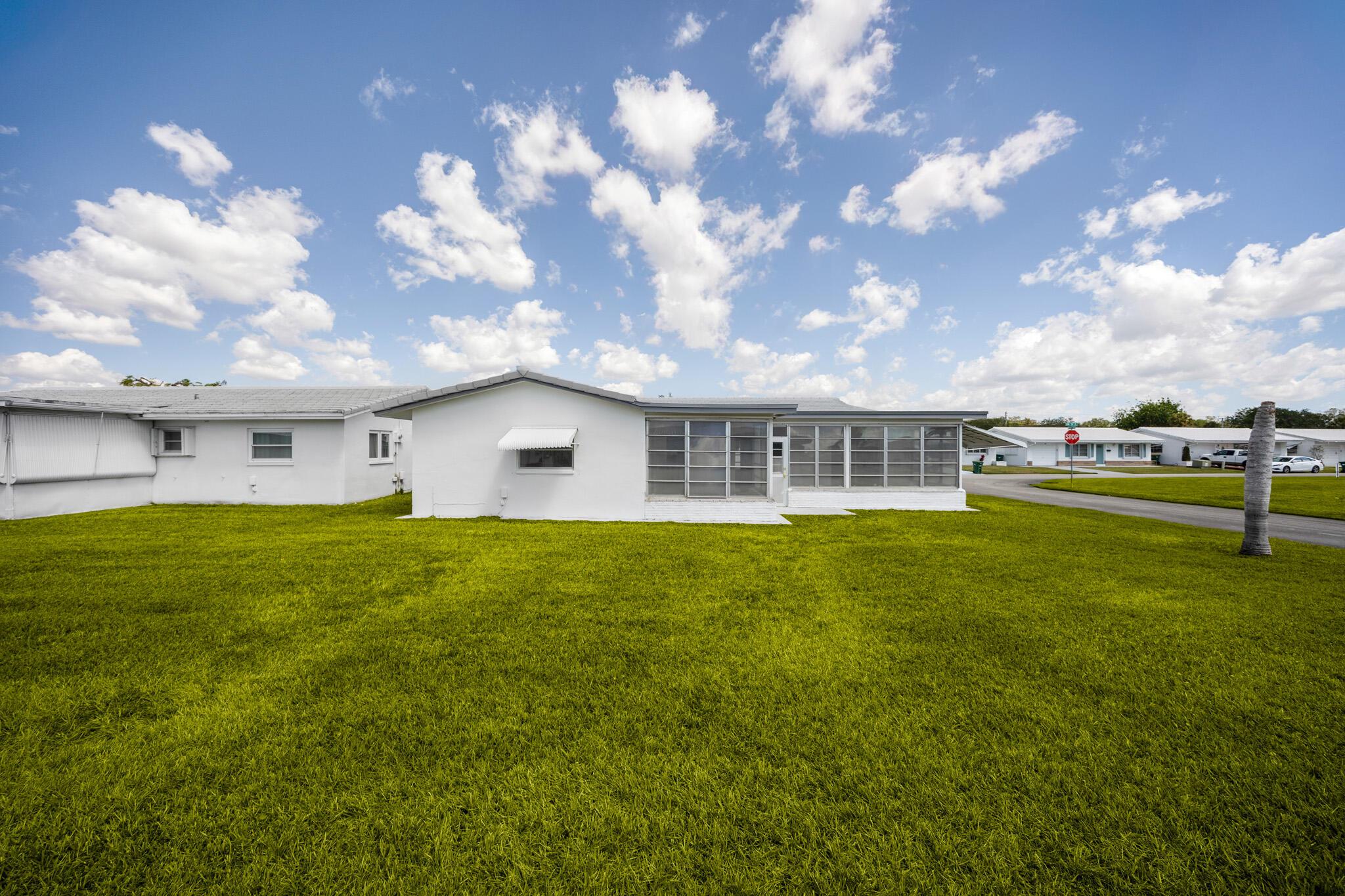 Mainlands Of Tamarac Lake - Residential