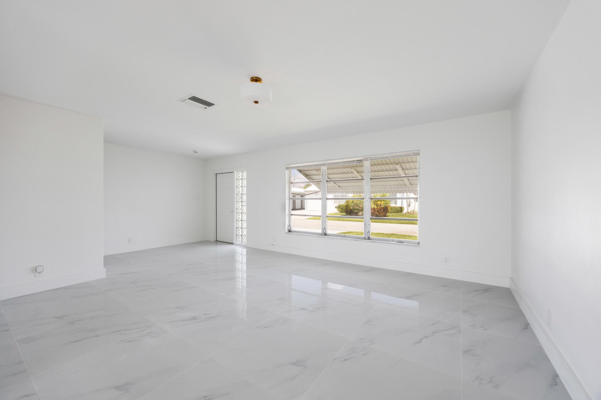 Mainlands Of Tamarac Lake - Residential