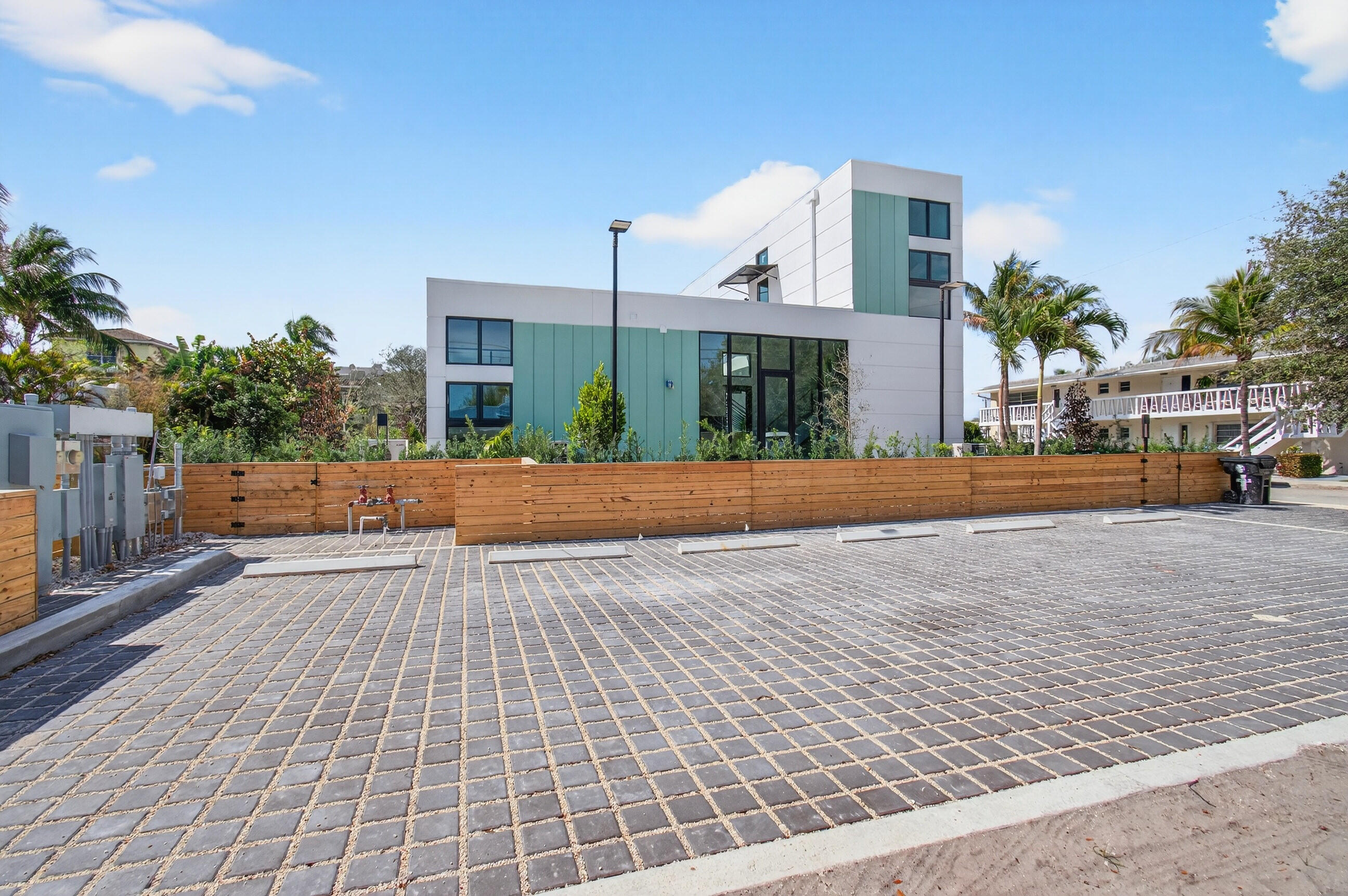 Alta Mar - Residential Lease