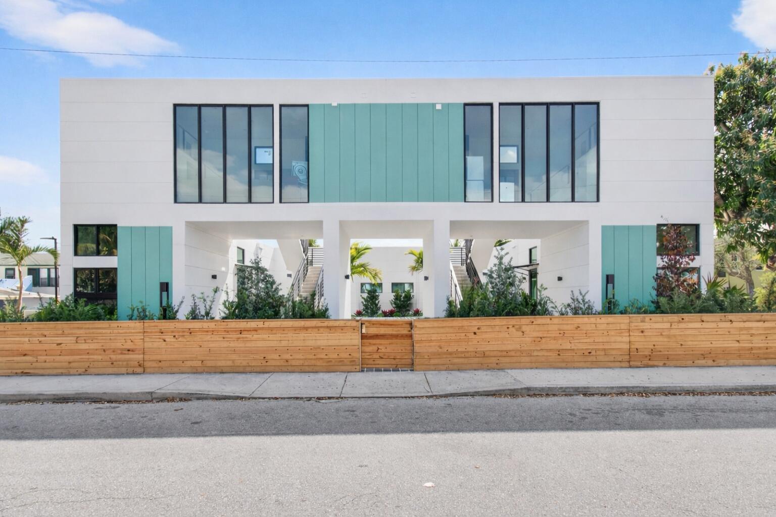 Alta Mar - Residential Lease