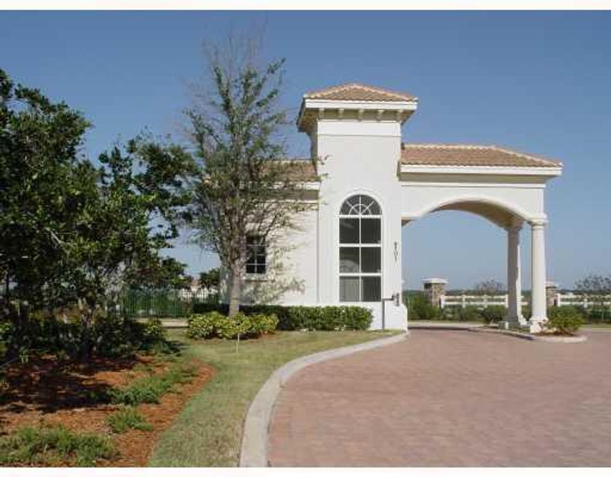 5.22 Acre in a Private Equestrian Community in Fox Grove (Meadow Run) in Palm City, FL. Excellent Palm City Schools and easy access to the Turnpike and I-95. City living with City convenience. Minimum size home is 3,000 sf.