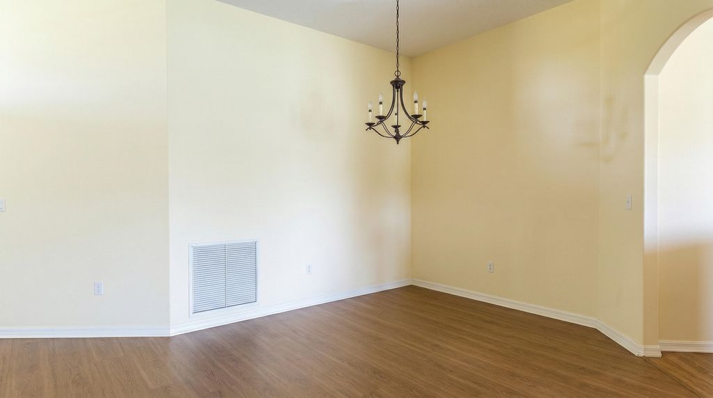 Photo of 515 S Valencia Cir Circle SW, Vero Beach, FL 32968 (MLS # B26014028)