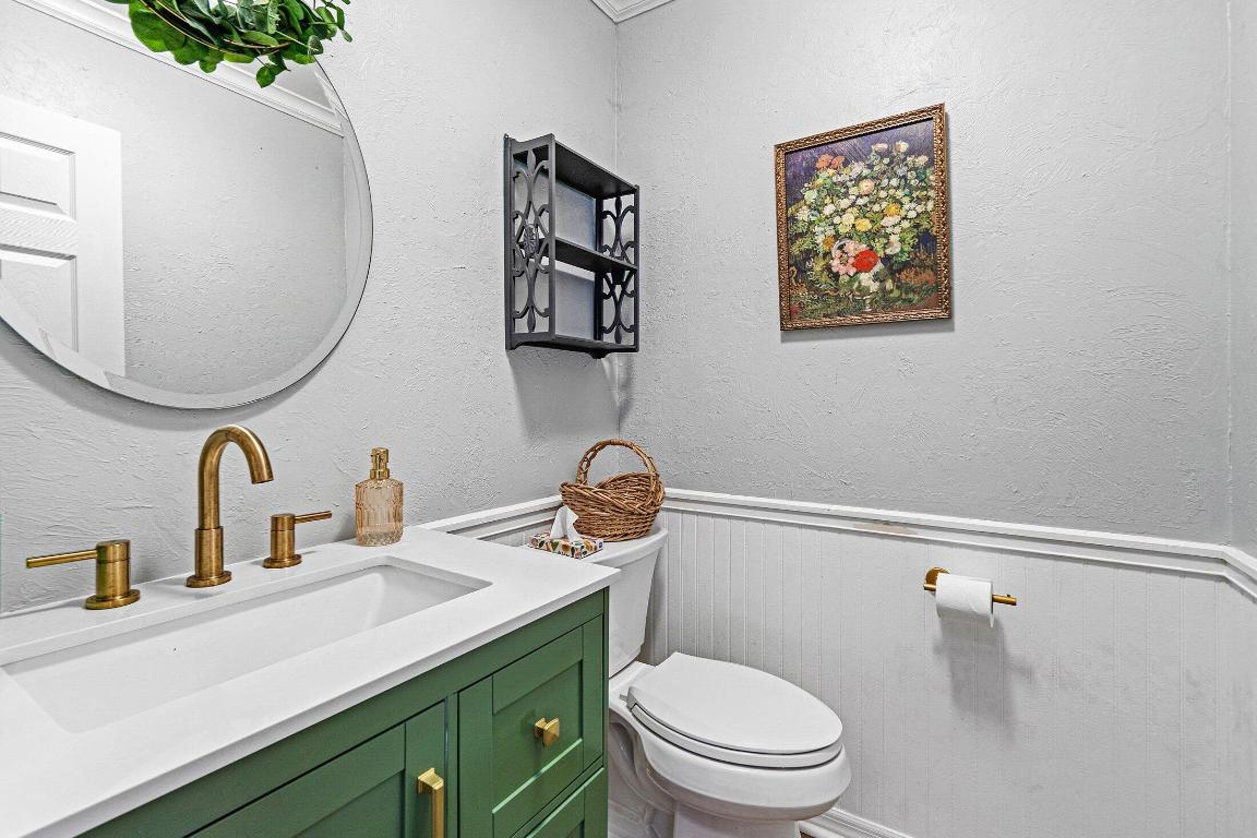 PINEWOOD EAST 2 OF WELLINGTON - Residential Lease