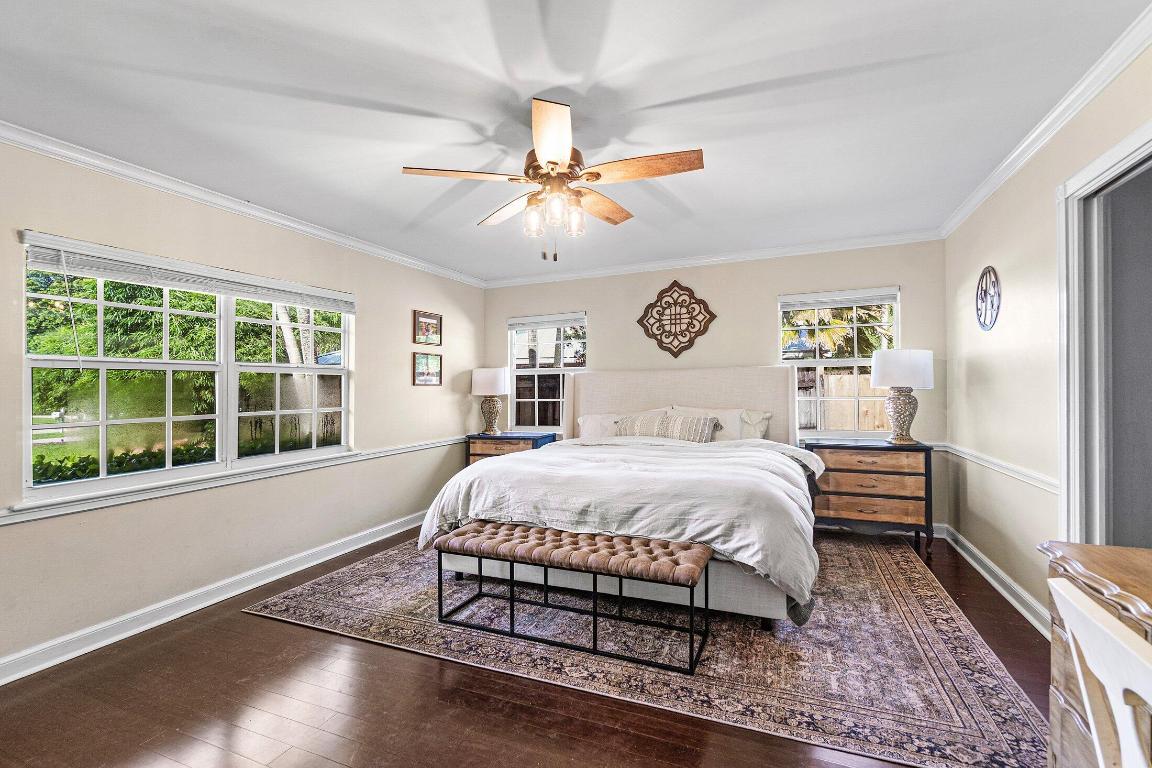 PINEWOOD EAST 2 OF WELLINGTON - Residential Lease