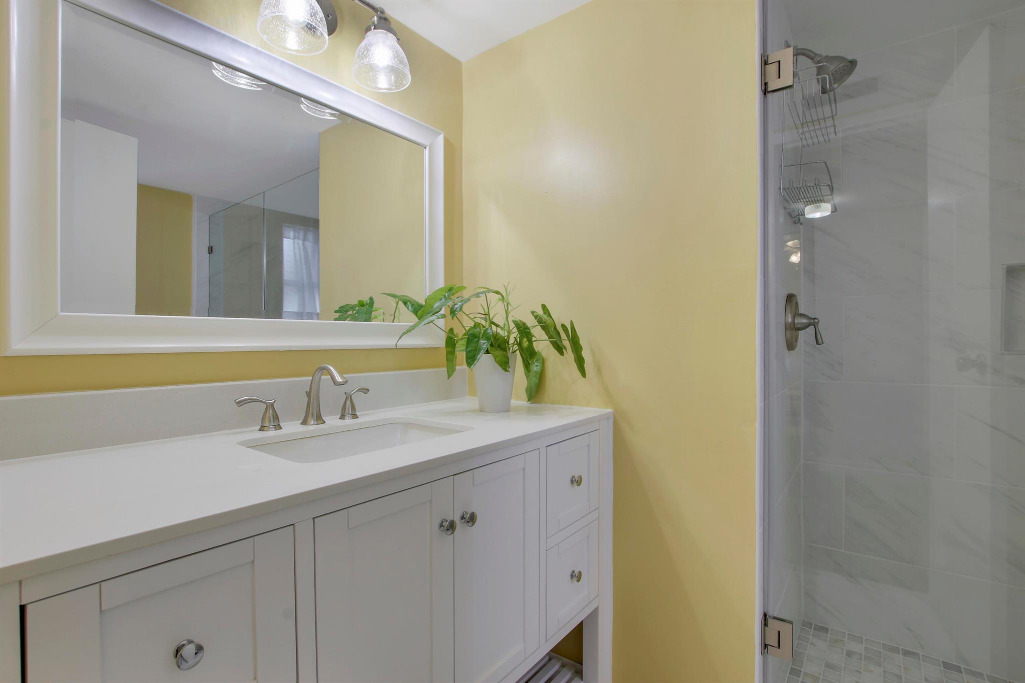 POINCIANA PLACE CONDO 1,2 - Residential Lease