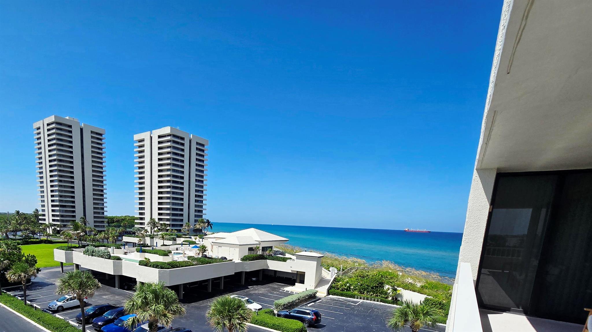 WATER GLADES CONDO - Residential