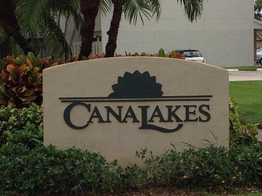 Photo of 5502 Channel Drive, Greenacres, FL 33463 (MLS # R10978265)