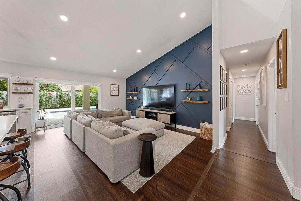 CALUSA CLUB ESTATES PT 1 - Residential