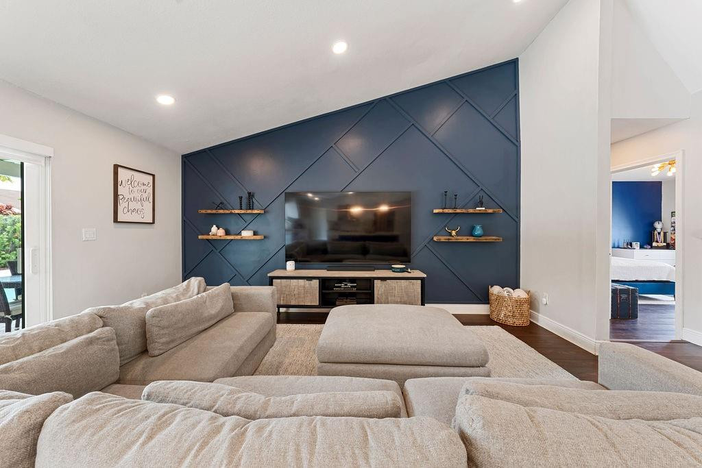 CALUSA CLUB ESTATES PT 1 - Residential