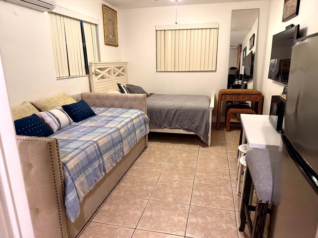 Photo of 2452 Madison Street #Side, Hollywood, FL 33020 (MLS # B26028986)