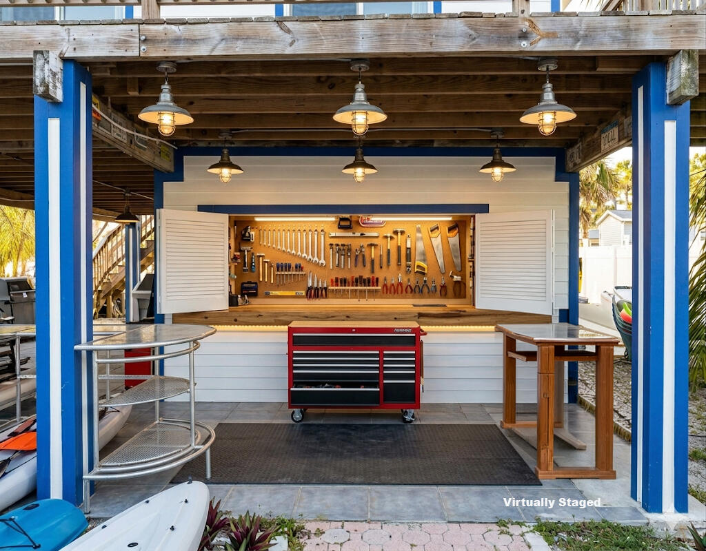 CUTTHROAT HARBOR ESTS - Residential