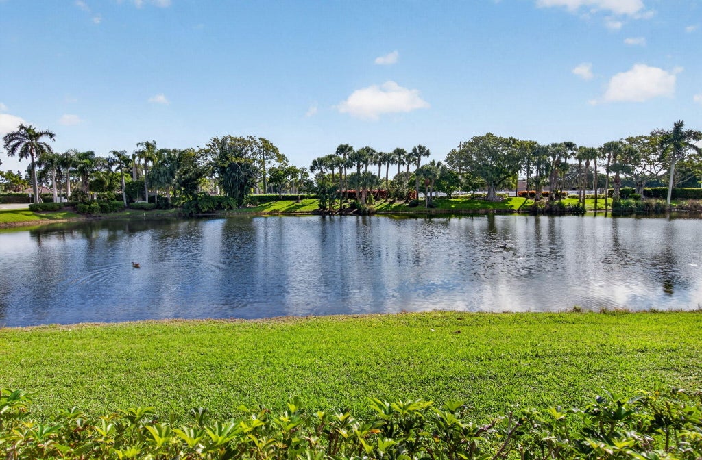 Photo of 8186 White Rock Circle, Boynton Beach, FL 33436 (MLS # B26092271)