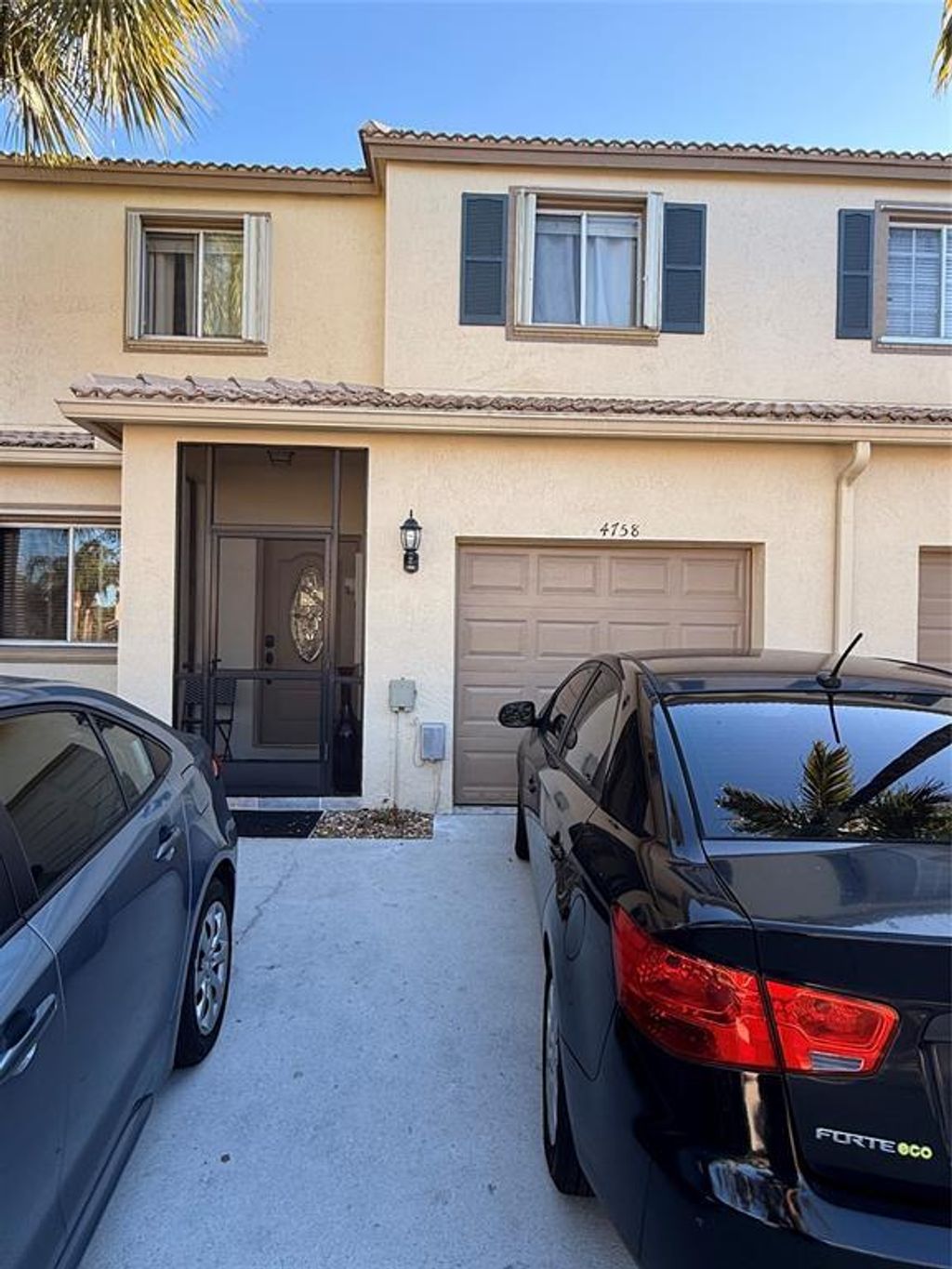 Photo of 4758 Lago Vista Drive, Coconut Creek, FL 33073 (MLS # B26001767)