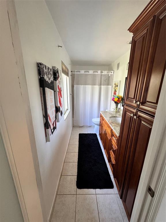 LAGO VISTA AT COCONUT CREEK - Residential Lease