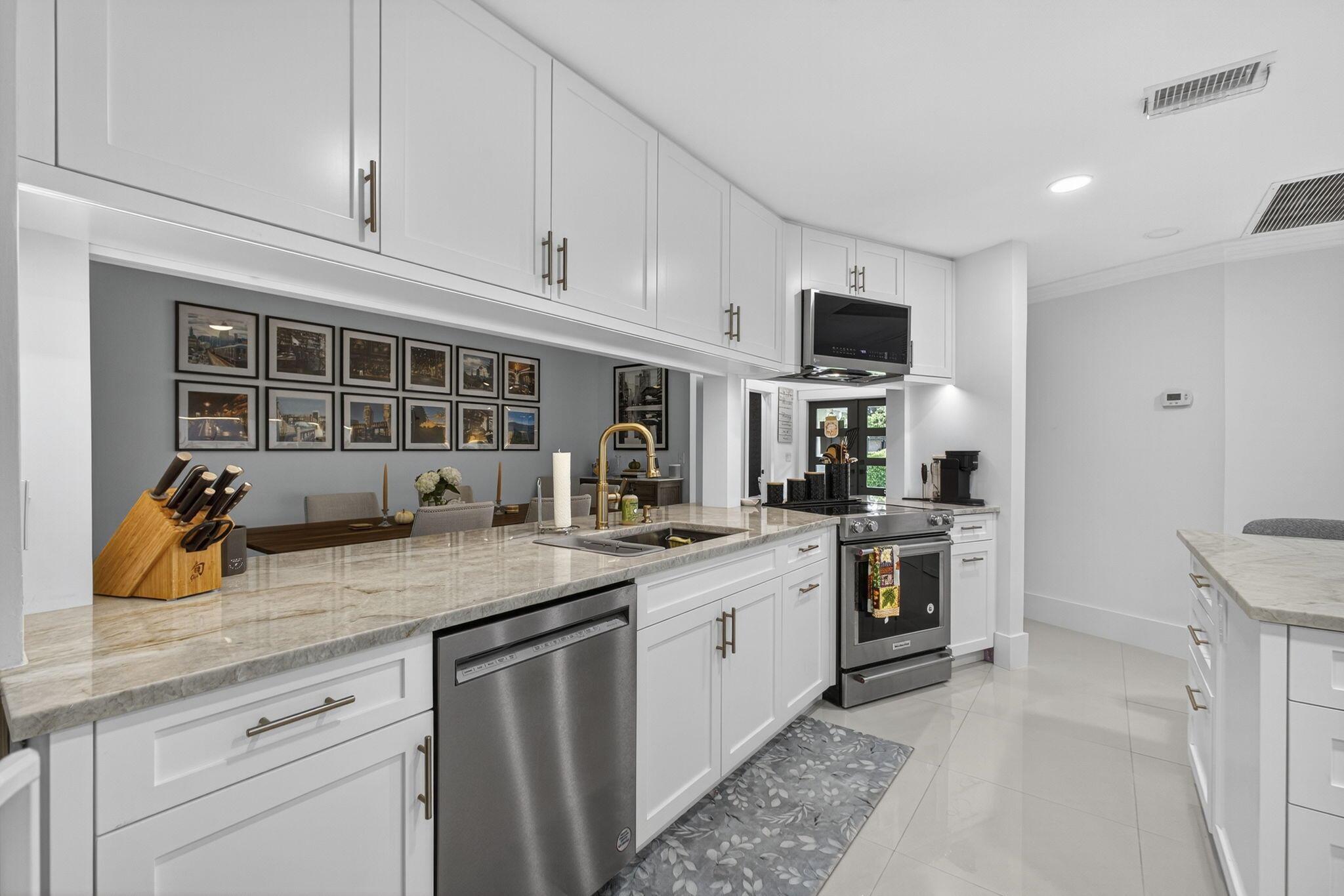 PGA RESORT COMMUNITY 1 - Residential