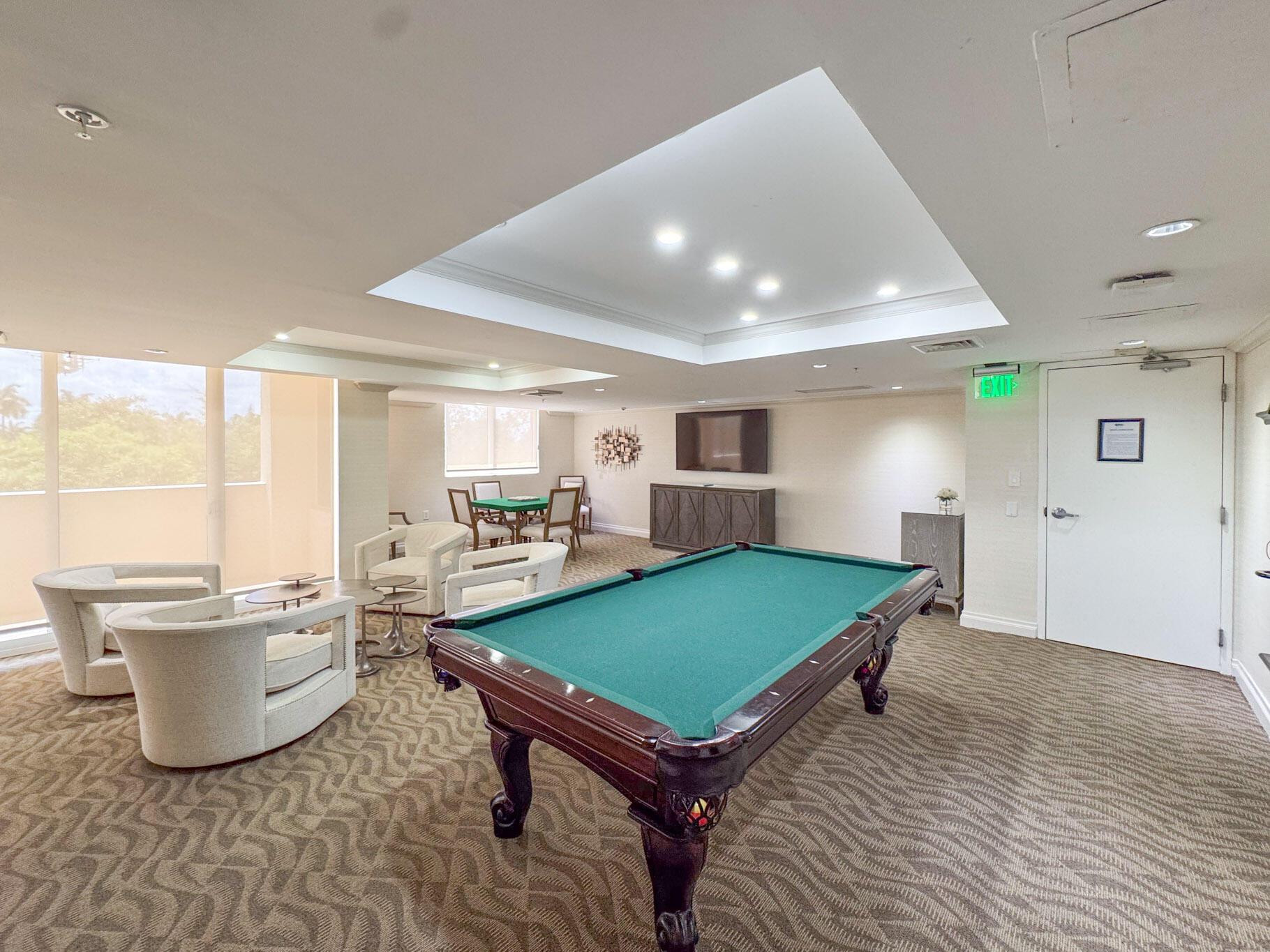 VUE CONDO - Residential