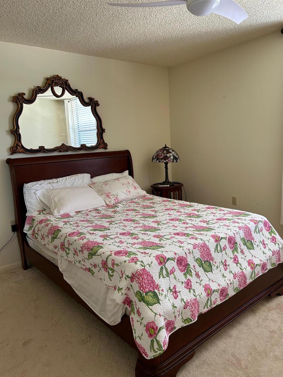 WHITEHALL CONDO OF THE LA - Residential Lease