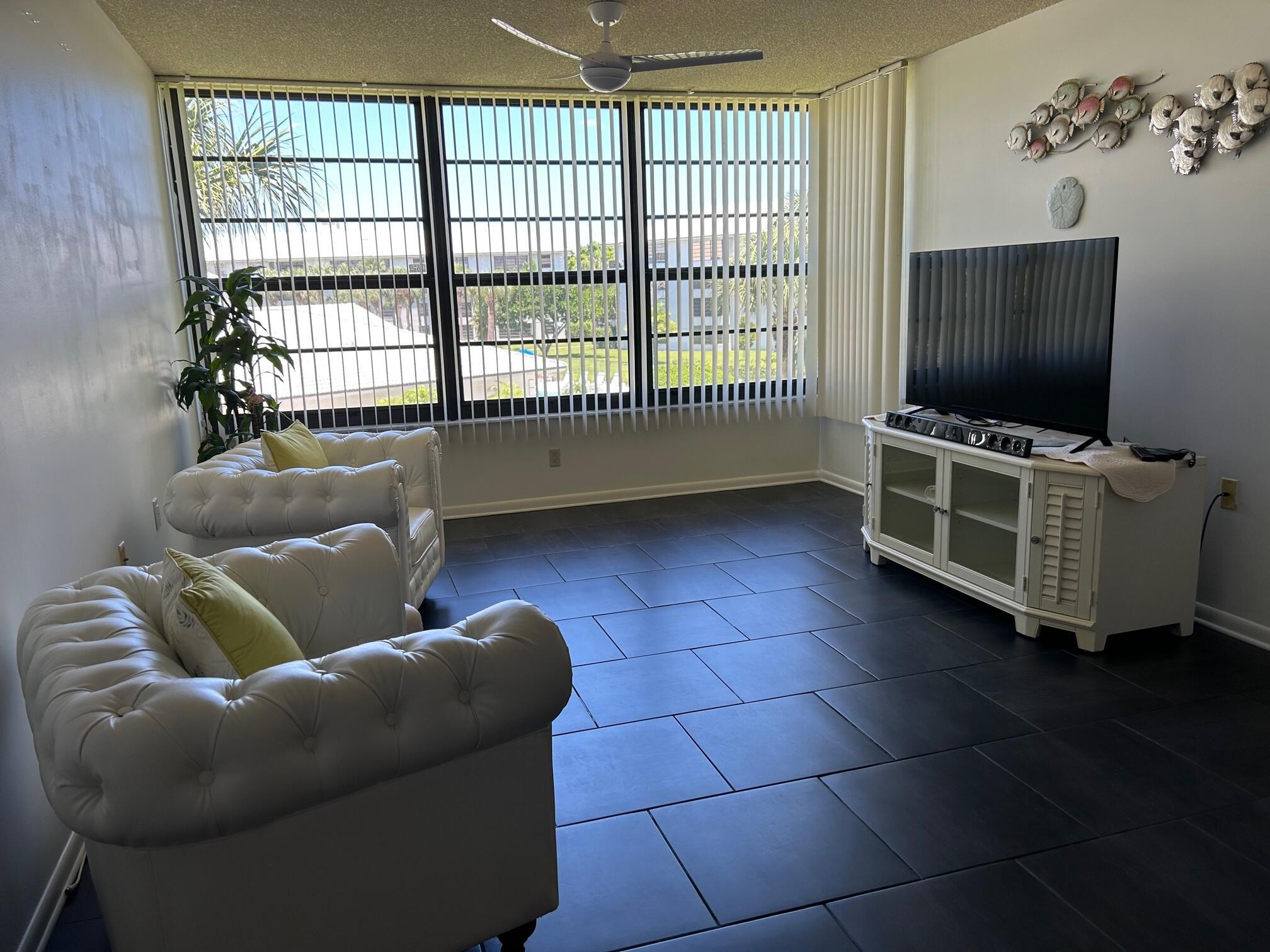 WHITEHALL CONDO OF THE LA - Residential Lease