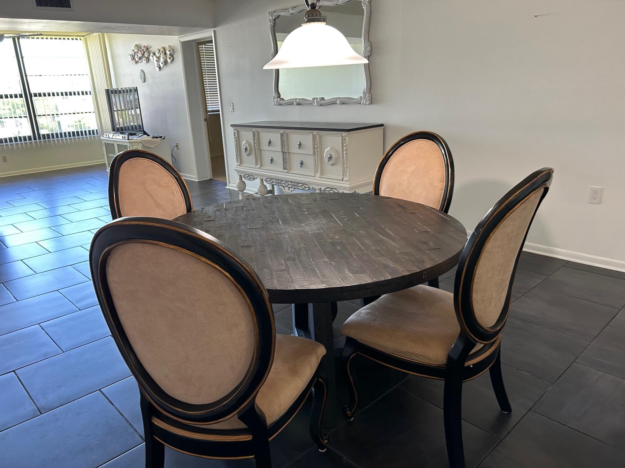 WHITEHALL CONDO OF THE LA - Residential Lease