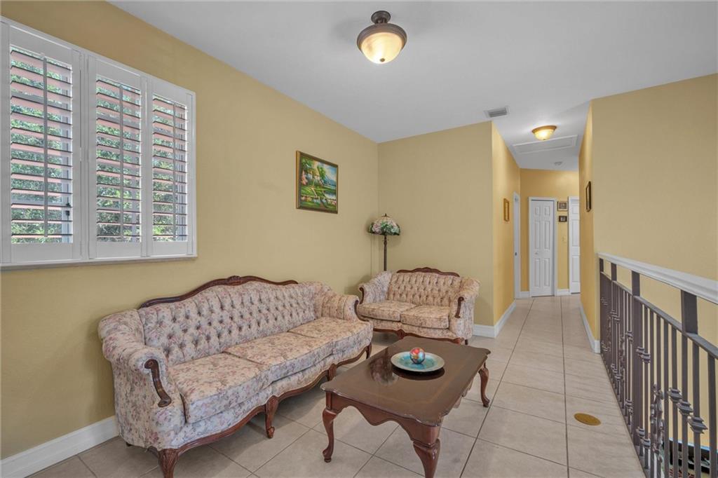 Karenero Falls 1st Add - Residential