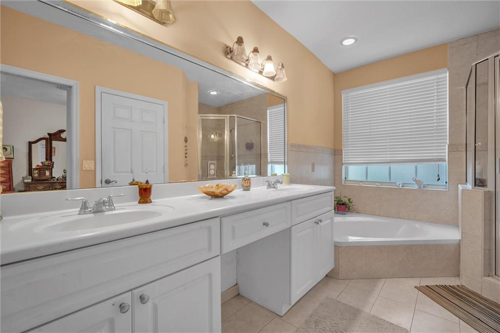 Karenero Falls 1st Add - Residential