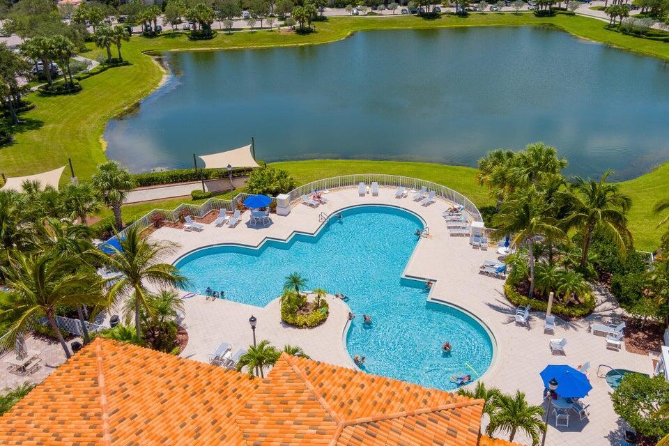 HARBOUR ISLE WEST - Residential